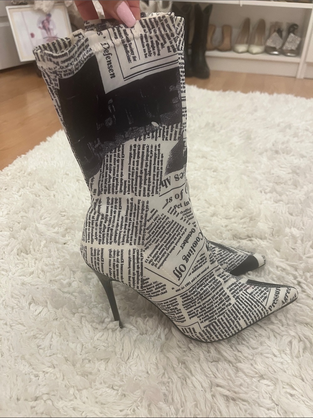 Public Desire Black & White Newspaper Print Pointed Stiletto Boots Size 8